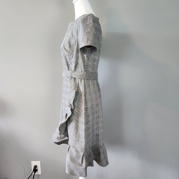 Calvin Klein Gray and White Plaid Bodycon Dress for Work, Size 10 - Picture 4 of 16